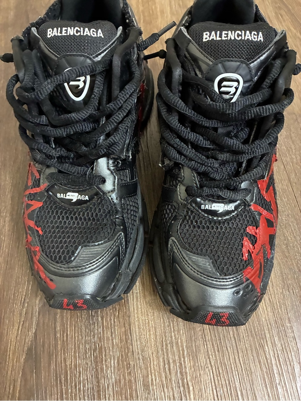 Balenciaga runners